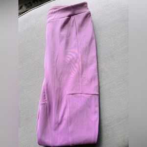 Purple gym shark leggings